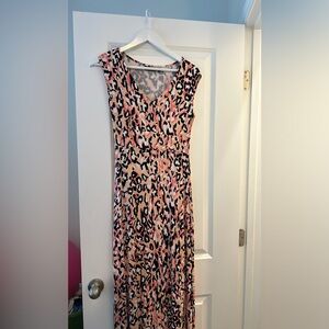 Multicolored Knee-Length Sheath Dress with Cap Flutter Sleeves